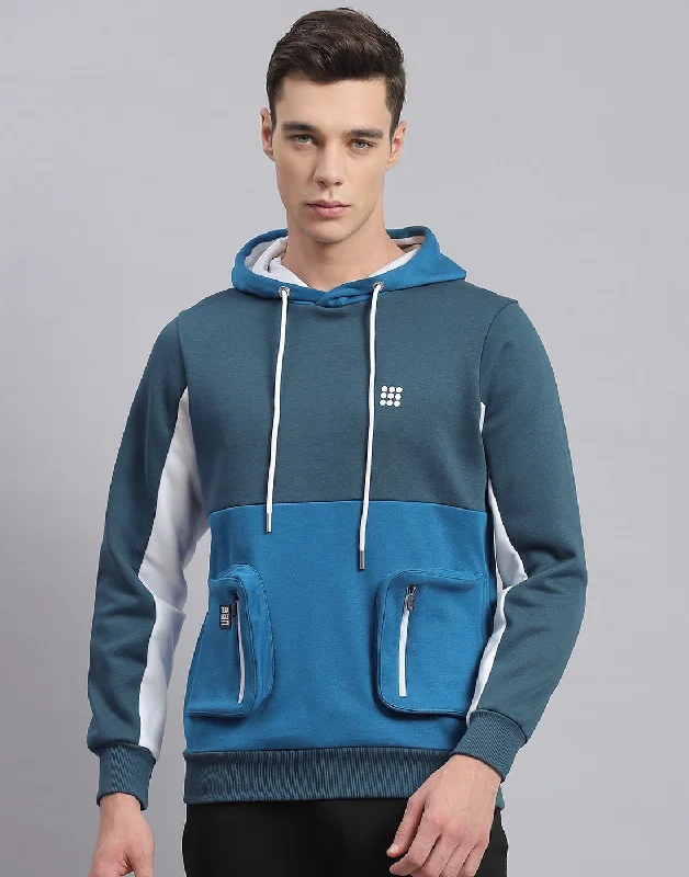 Weekend Special Men Turquoise Blue Solid Hooded Full Sleeve Sweatshirt