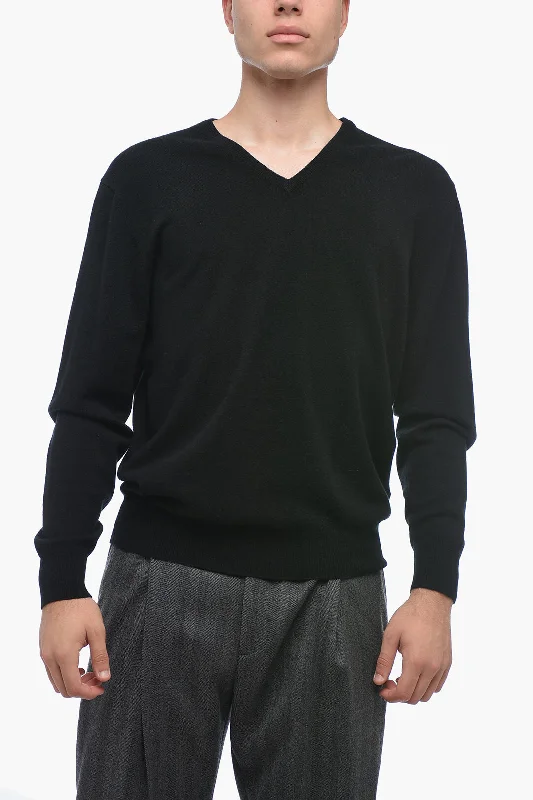 Weekend Bargains to Relish Allude V Neck Pure Cashmere Sweater