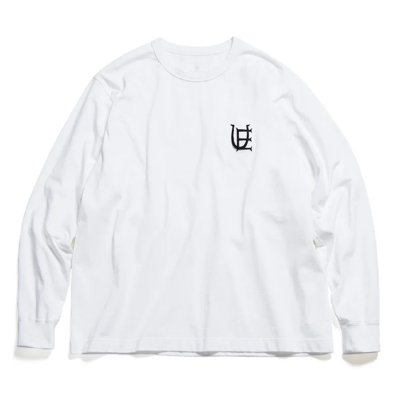 Weekend Specials to Indulge In AUTHENTIC LOGO L/S WIDE TEE