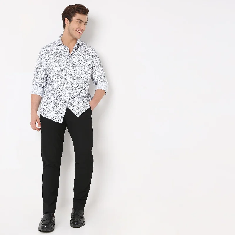 Weekend Specials to Grab Regular Fit Printed Shirt