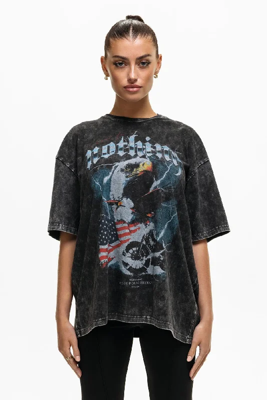 Super Bargain Oversized Eagle Acid Wash T-shirt