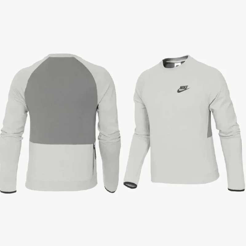 Weekend Savings Fiesta Nike Mens Tech Essentials Fleece Sweater Grey