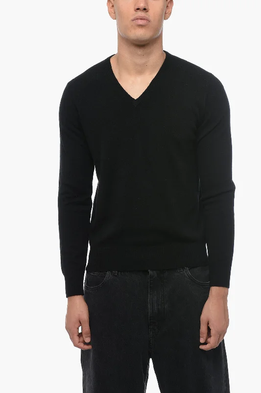 Weekend Savings Bonanza Allude Cashmere V-Neck Sweater