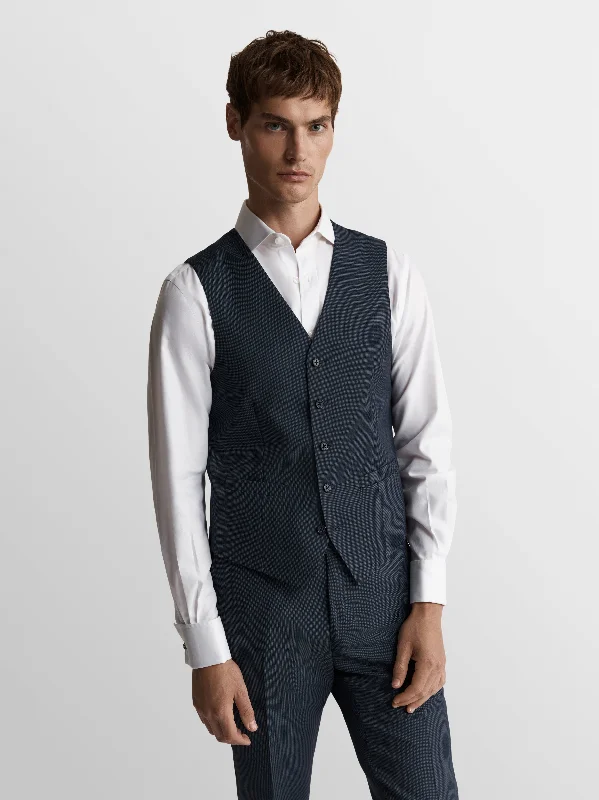 Weekend Specials to Cherish Hamlyn Coolmax Slim Denim Birdseye Waistcoat