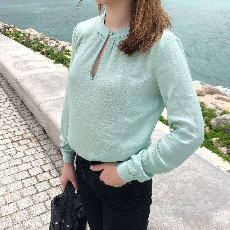 Unbeatable Deal SUNAD Carmen Menta Shirt