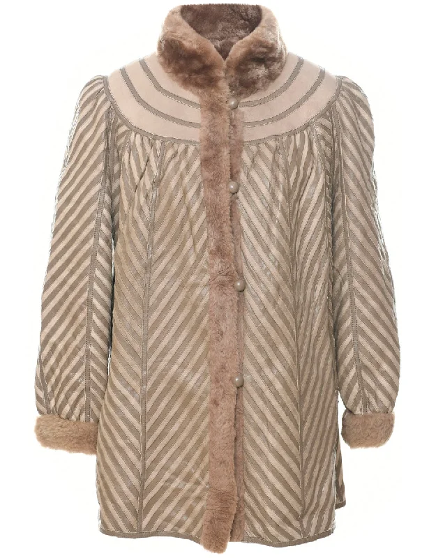 Weekend Extravaganza: Shop Now Single Breasted Faux Fur Lined Coat - L