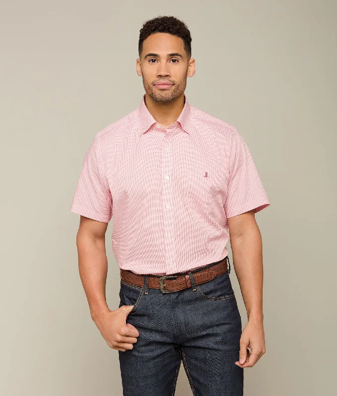 Celebrate the Weekend with Discounts Frisco :: Apple Red Micro Graph Check