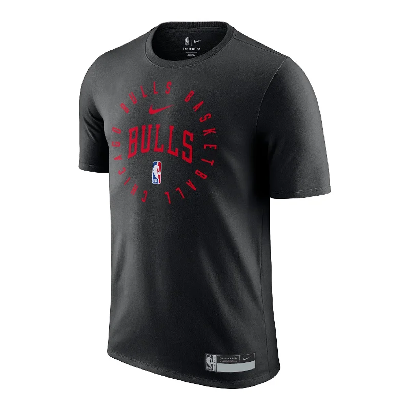 Shop the Weekend Away Chicago Bulls Nike Practice Circle Black T-Shirt