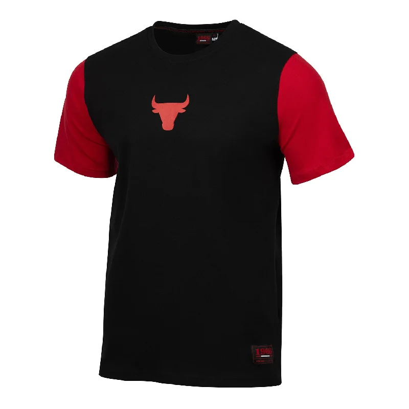 Special Discount Chicago Bulls 1966 See Red Contrast Sleeve T-Shirt