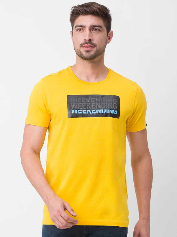 Year-End Deals Spykar Chrome Yellow Cotton Half Sleeve Printed Casual T-Shirt For Men